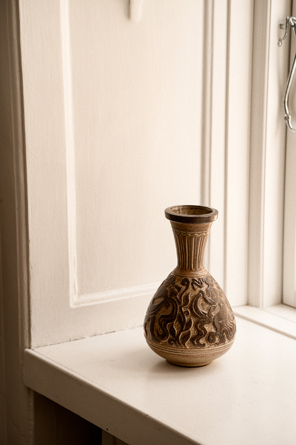 Michael Andersen &amp; Søn “Vase med Mennesker”, Model 6406