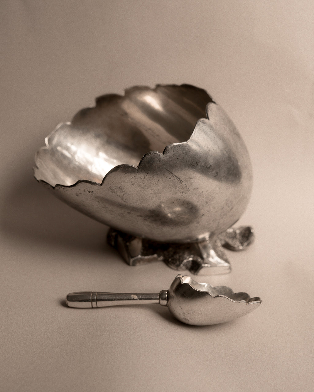 Victorian Silver-Plated Egg Shell Sugar Scuttle, c.1880