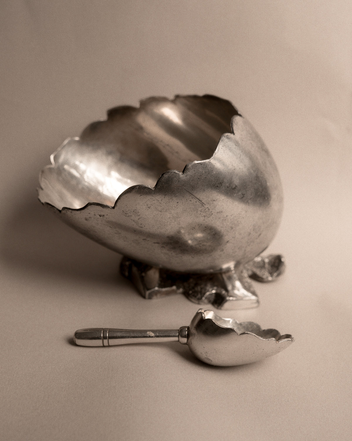 Victorian Silver-Plated Egg Shell Sugar Scuttle, c.1880